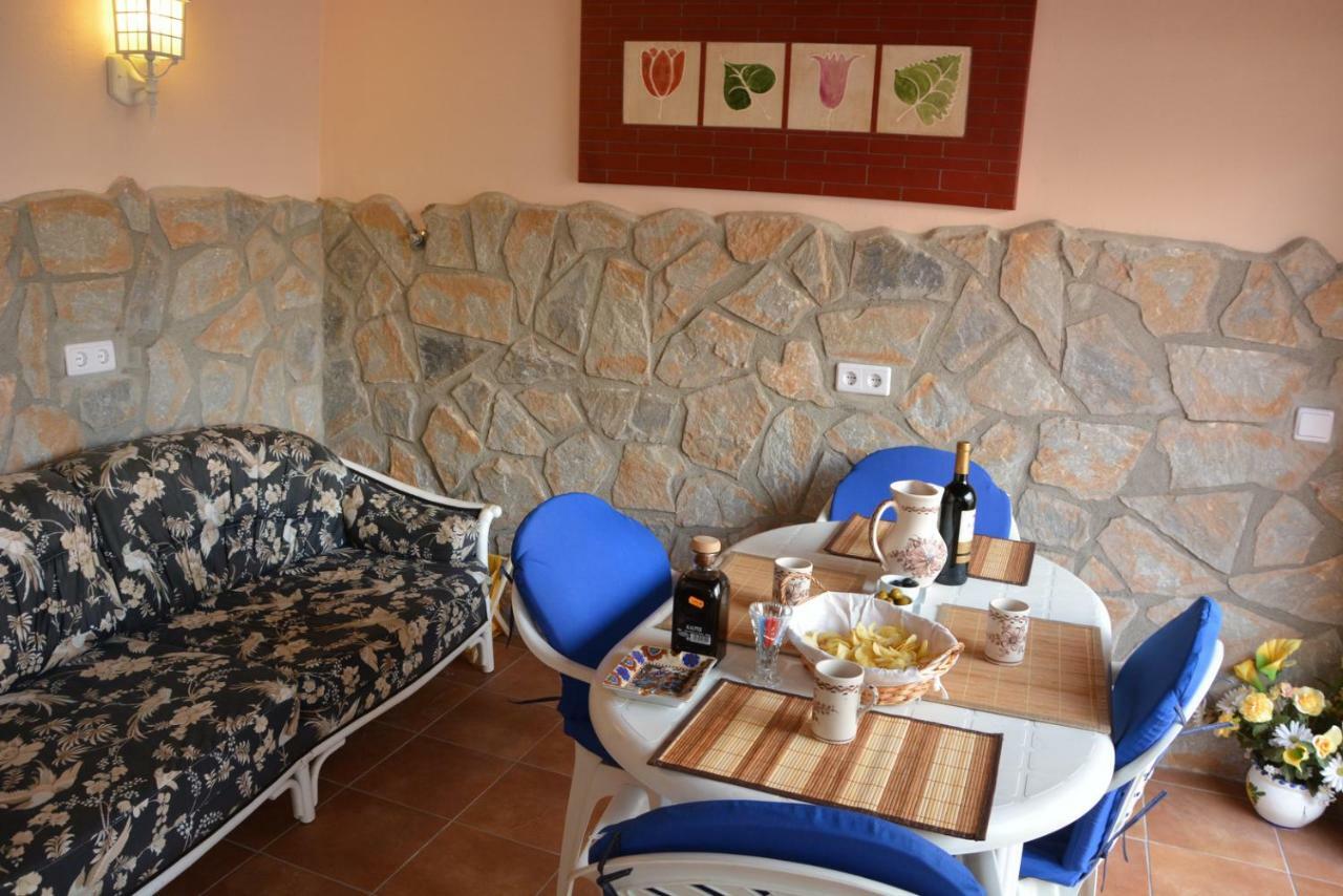Apartamento Yovalu,yovalu1,solo Yovalutres Con Piscina