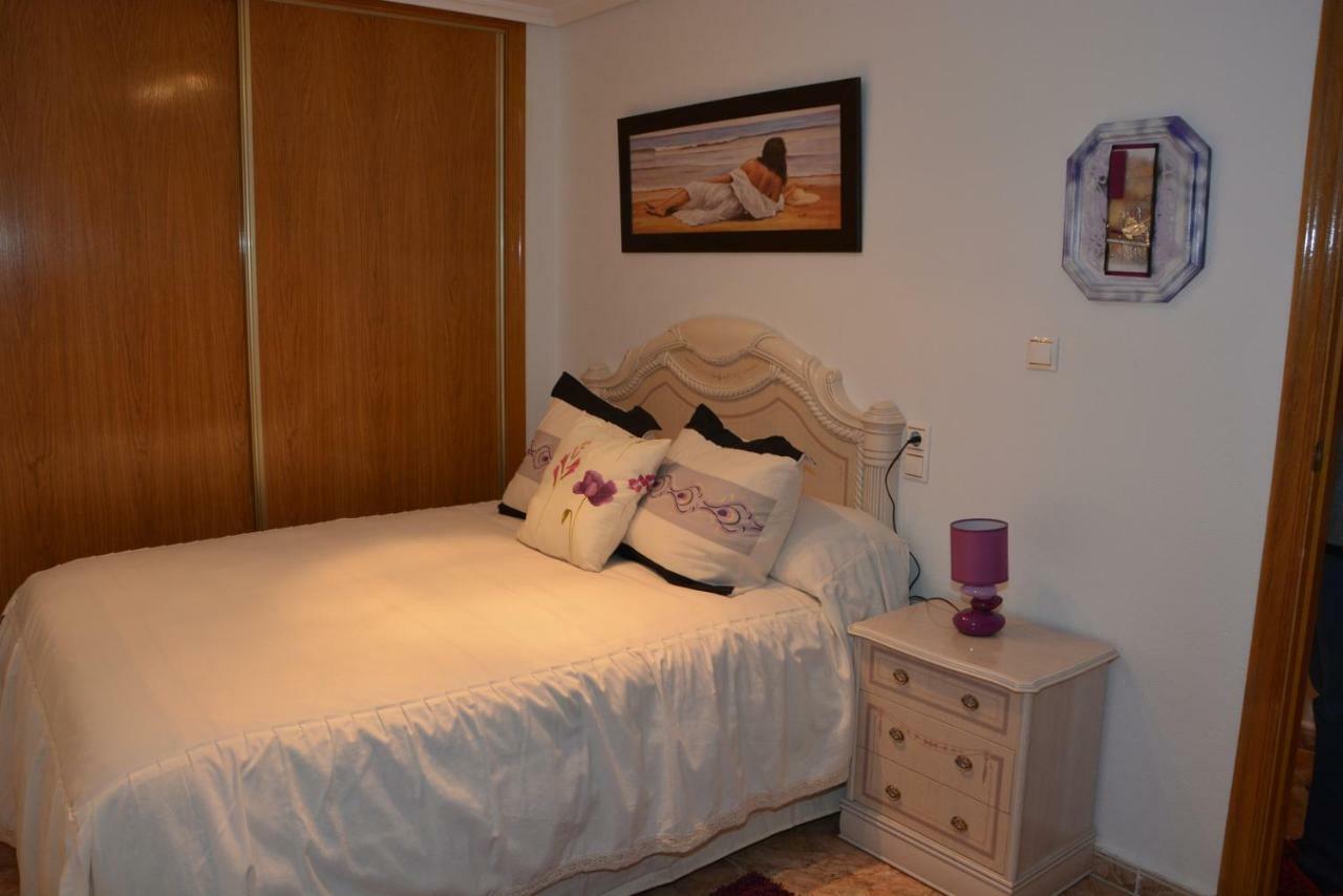 Yovalu,yovalu1,solo Yovalutres Con Piscina Appartamento Torrevieja
